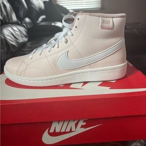 Brand New Nike Court Royale 2 mid women’s pink sneakers size 7.5